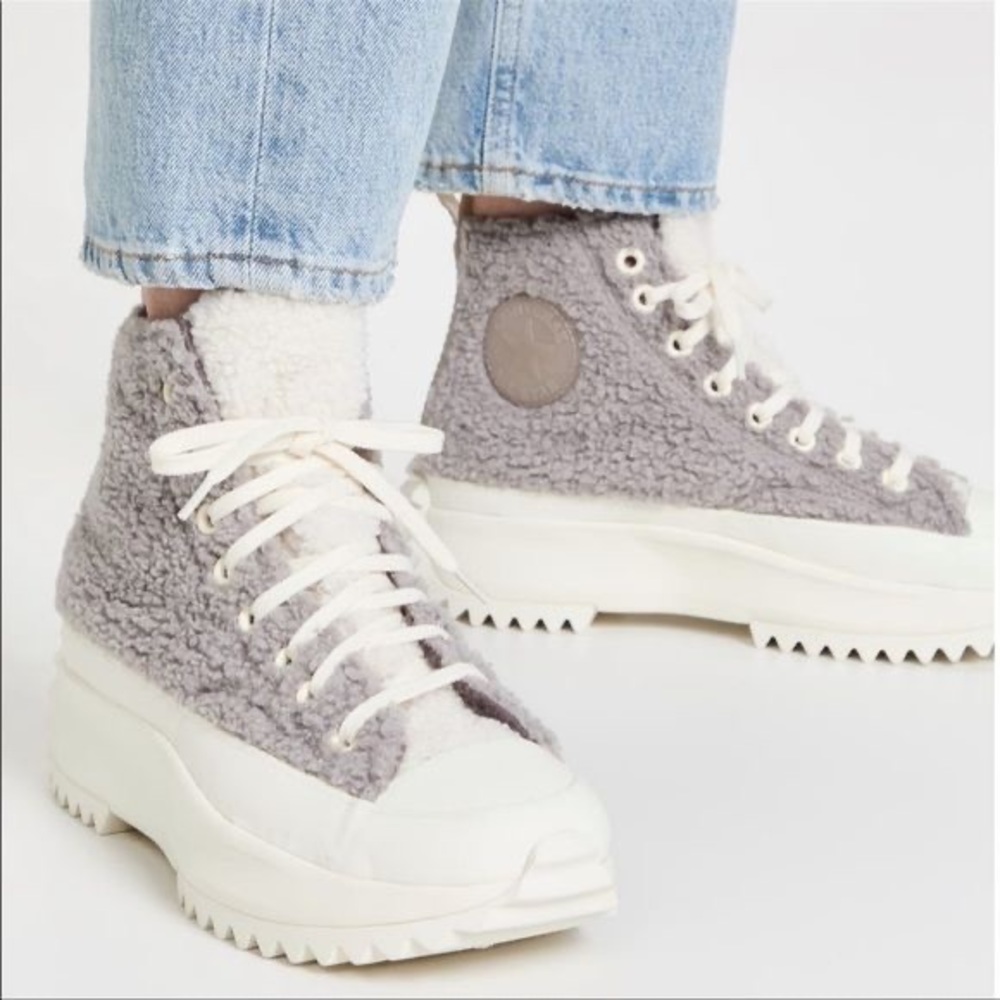 🛑SOLD -The Converse Run Star Hike Sherpa Vapor NIB Women’s 9.5/Men’s 8